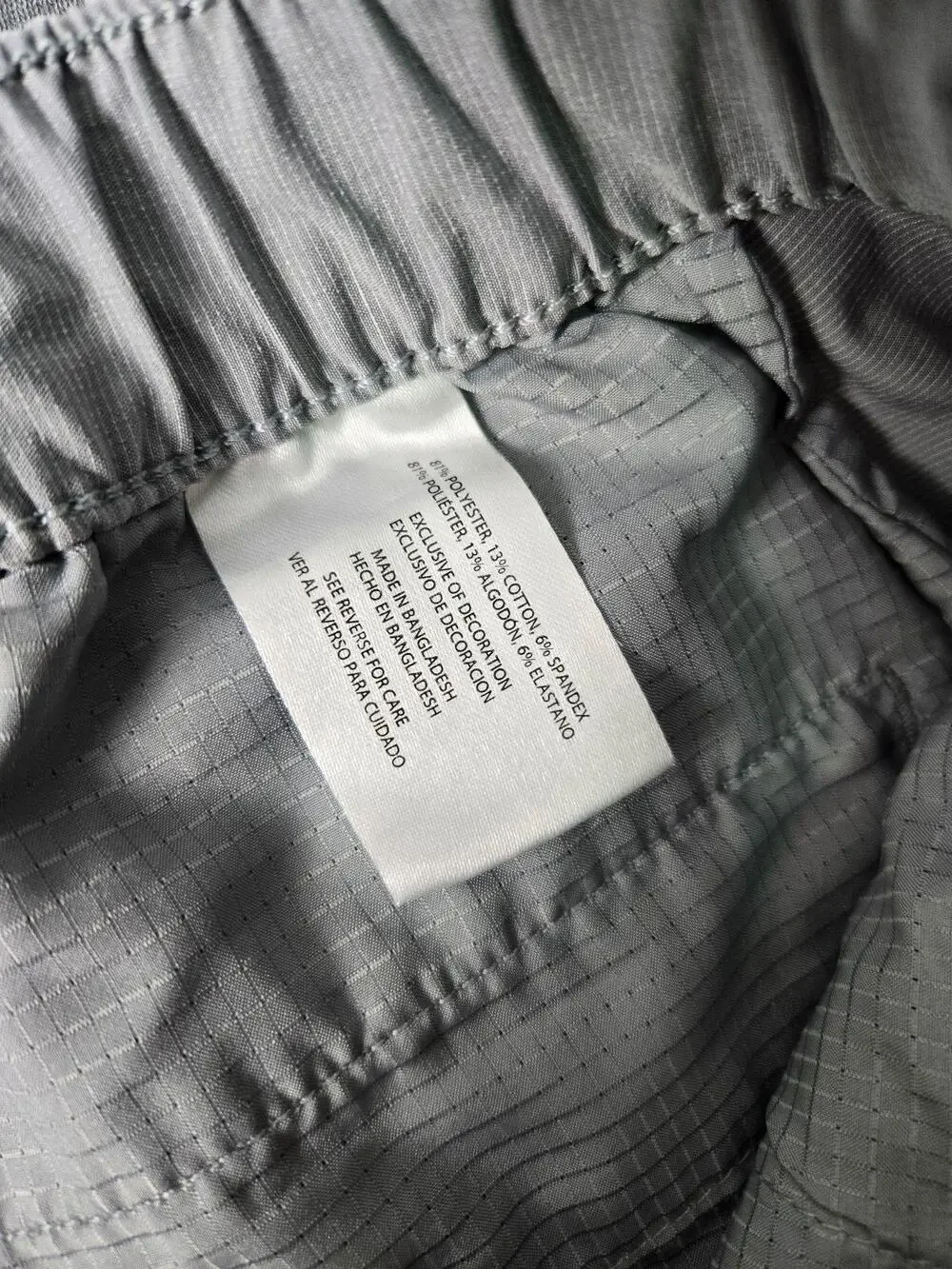 Banana Republic Shorts Mens 34 Gray Chino Elastic Waist Stretch Summer Casual